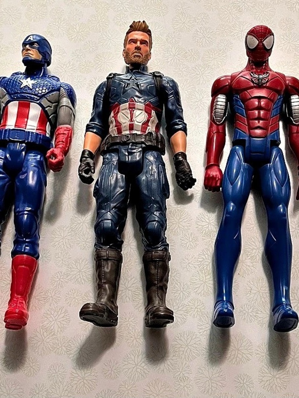 Hasbro Marvel Titan Hero Series Spider-Man Action Figure Action Figure Set